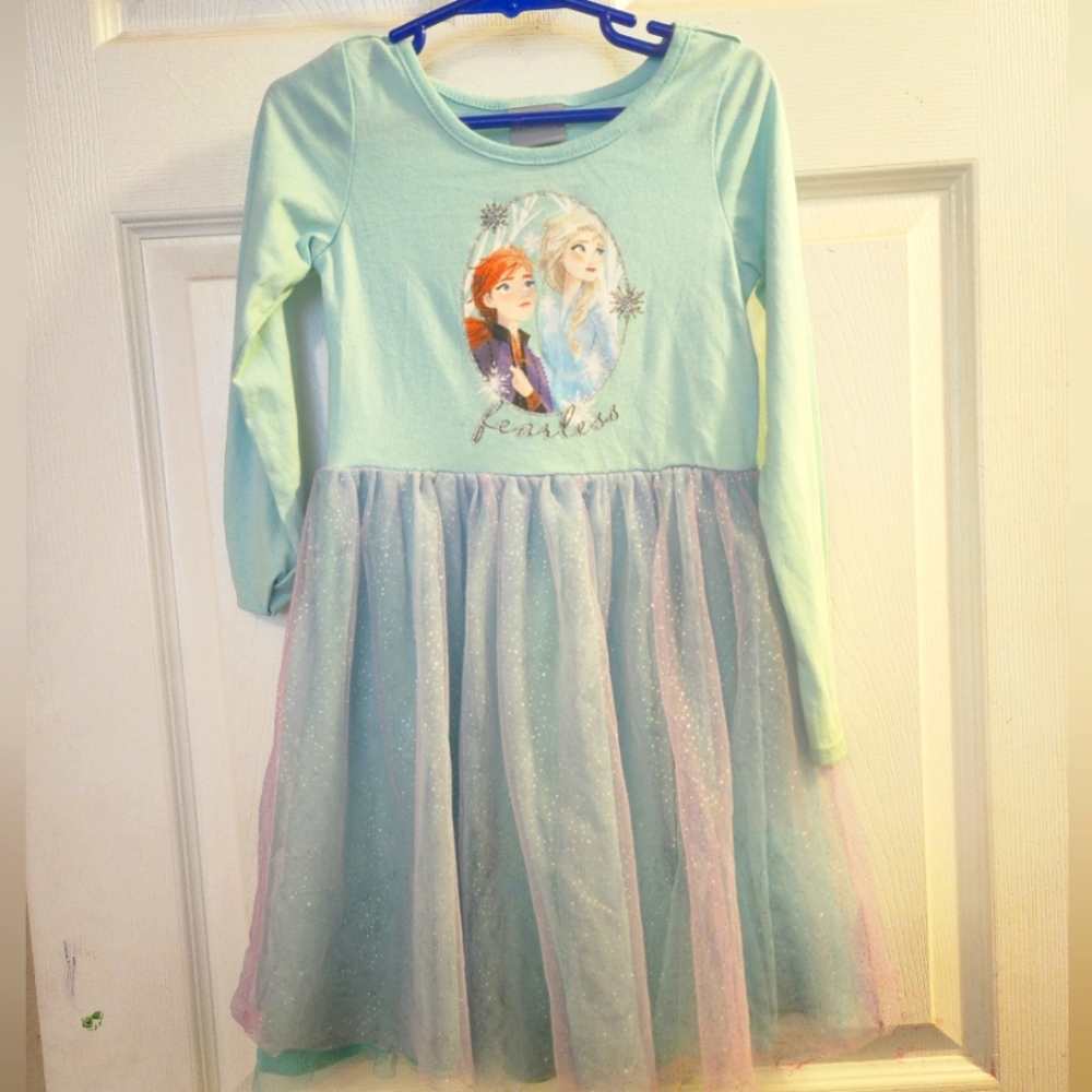 Girls frozen dress new without tags